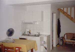 MINOA Beach Apartments  K&uuml;che kitchen